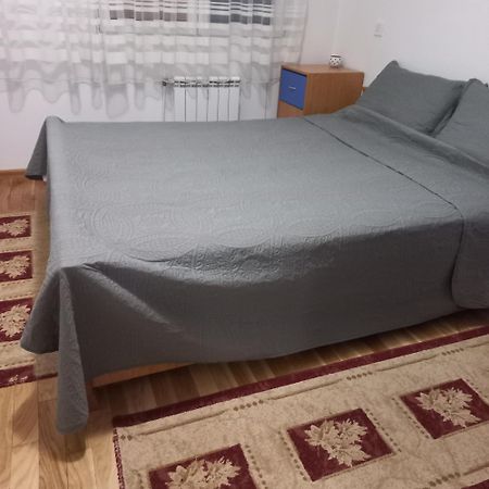Appartamento Cozy Skopje Retreat 2 Esterno foto